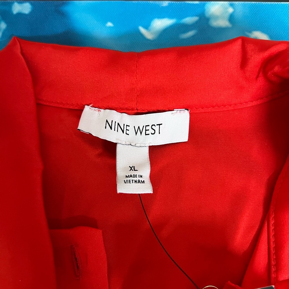 ❄️Nine West Red Satin Blouse Elegant Red Bow-Tie Blouse – Classic Chic - Picture 4 of 8